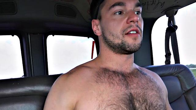 Fooled amateur str8 stud cums on face in outdoor van