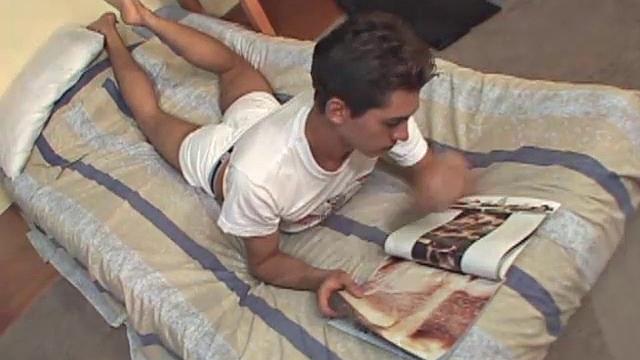 angel катается на большом члене bernard и ловит мощный конч