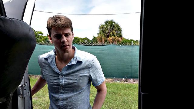 Real straight stud bareback fucks bottom in van till facial