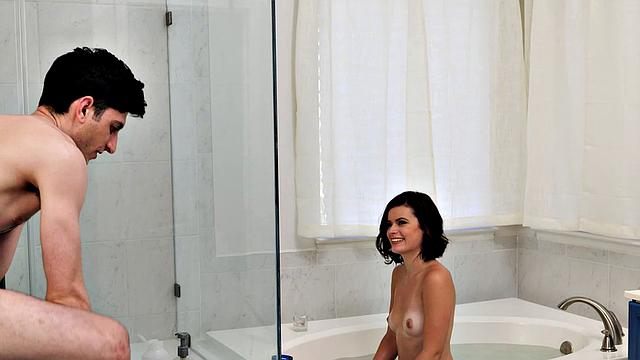 Natural bubble butt brunette Dharma Jones swallows jizz after bathing with brother's friend