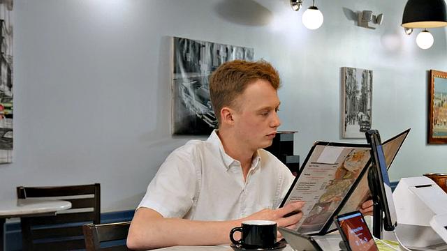 Short guy anal fucks mature lady with big ass in toilet