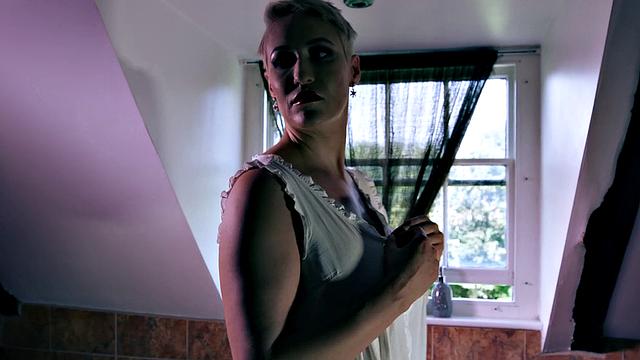 Blonde Latina and her busty friend scissor in bathtub and kiss in steamy scene