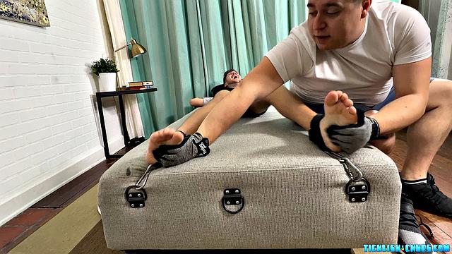 Fresh Ab Exercise for Dimitri - Dimitri & Matt
