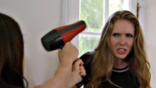 GIRLSWAY - Naturally Stacked Lena Paul Gets DPed By Nerds Jane Wilde & Gia Derza