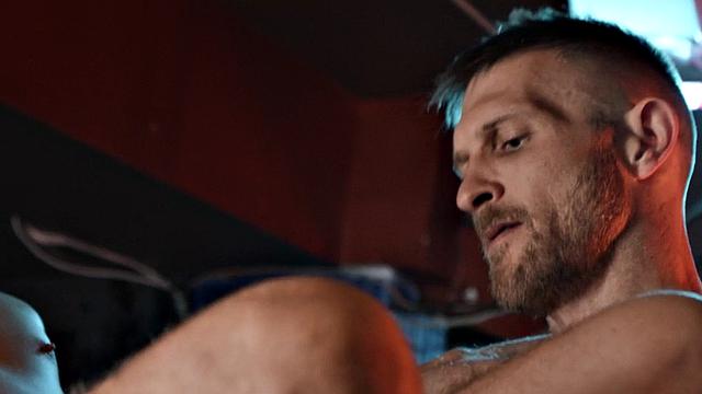 Str8 dude loves fucking anal hole with perverted gay