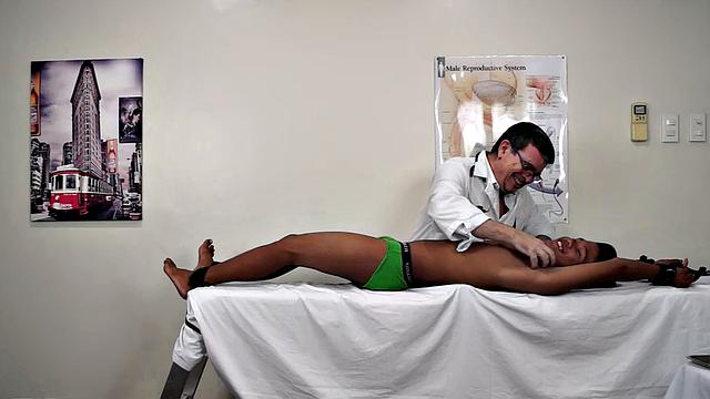 Russel arrives at Doctor Tickle's clinic for some foot service. Gay foot worship is now a common treatment at Doctor Tickle's clinic.