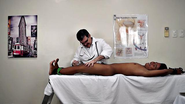 Russel arrives at Doctor Tickle's clinic for some foot service. Gay foot worship is now a common treatment at Doctor Tickle's clinic.