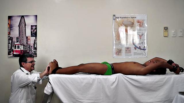 Russel arrives at Doctor Tickle's clinic for some foot service. Gay foot worship is now a common treatment at Doctor Tickle's clinic.