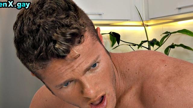 Manly jock penetrates stud in kitchen after rimjob