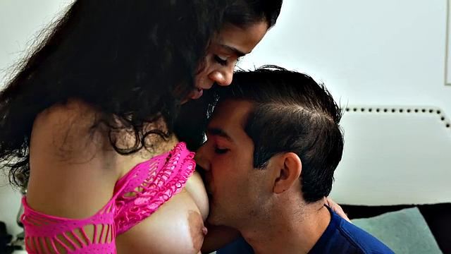 21yo dirty sluts banged in doggystyle by her boyfriend