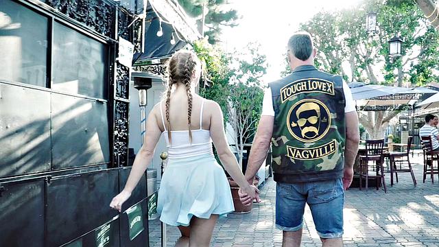 Skylar Snow - Third Wheel