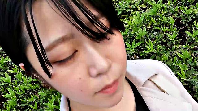 Naughty Reona Sato comes with wet pussy and big tits