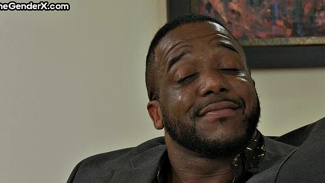 Stunning Trans gets analbanged by BBC