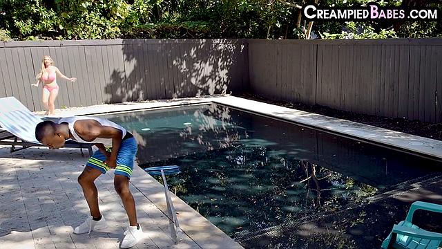 Huge blonde MILF creampied by BBC