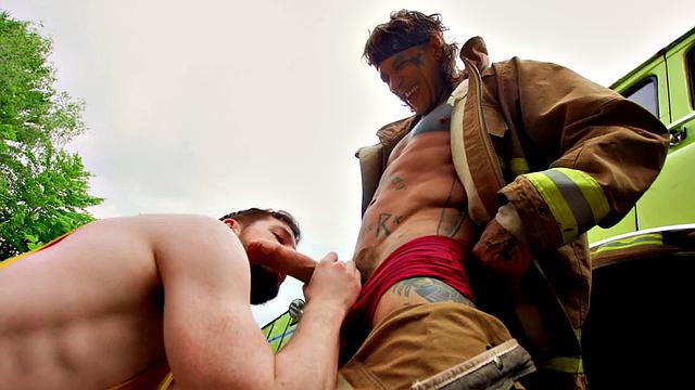 Uniformed gay deepthroated outdoors before bareback sex