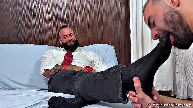 Boss Maximus Worshipped - Maximus