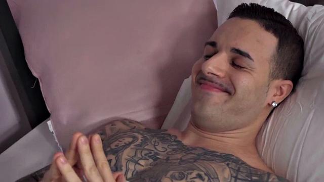 Petite 21yo hostel babe got doggystyled after deepthroat