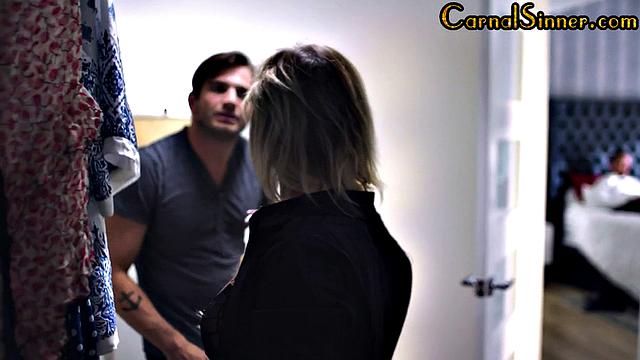 Big-titted horny bae cockbouncing on BF's cock