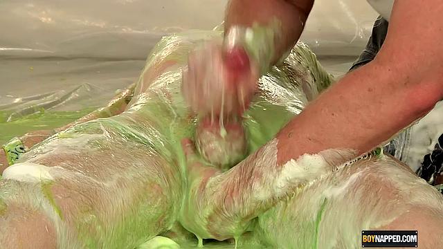 Dylan Ducati And Sebastian Kane Give Dylan a Sloppy Edging