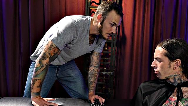 Mesmerized crossdresser in fishnets fucks inked BF till he cums