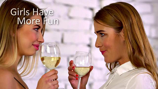 Girls Have More Fun - S31:E15