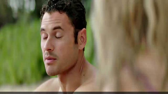 Radha Mitchell Cleavage & Tiera Skovbye Bikini