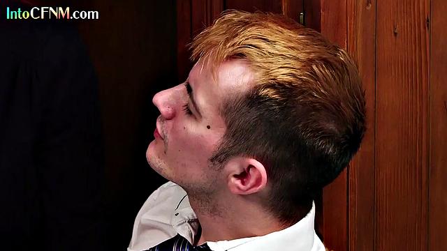 Gorgeous CFNM baes give HJ to lucky guy