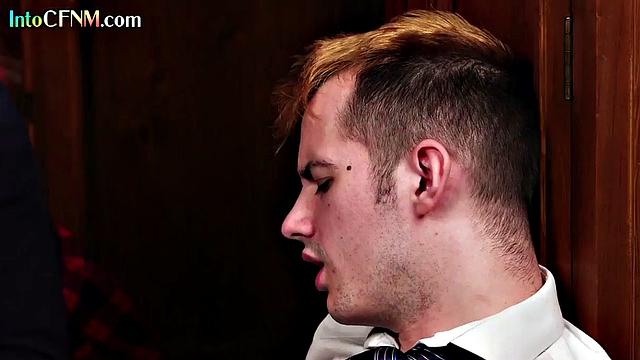 Gorgeous CFNM baes give HJ to lucky guy