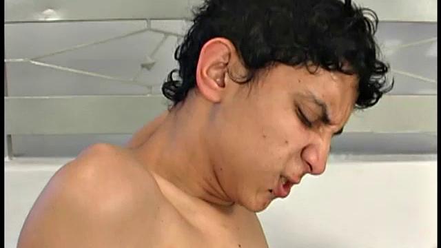 Skinny little Fabio has a thing for bigger buffed guys, so he's hot to get Desiderio in the sack and fucking his Latin ass. He quickly gets his man naked and goes down on that uncut dick.