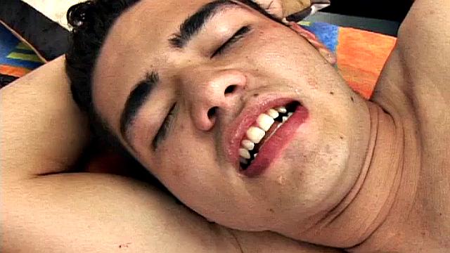 When young Latinos Lucho and Delio admit to each other they are gay it's a race to see who can get into the other's pants first. As the clothes get stripped off, big uncut cocks are serviced.