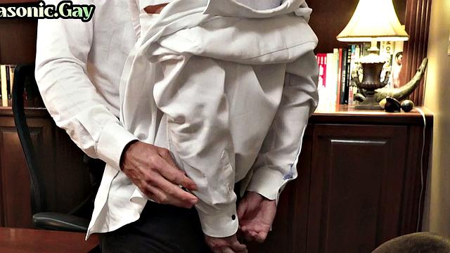 Suited mature gay fucks and rims stud in office