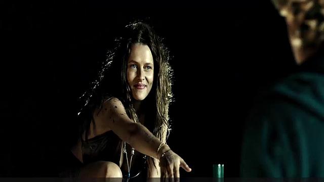 Teresa Palmer gets down and dirty in the sun with her bikini on!