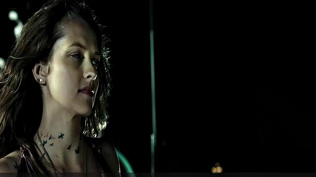 Teresa Palmer gets down and dirty in the sun with her bikini on!