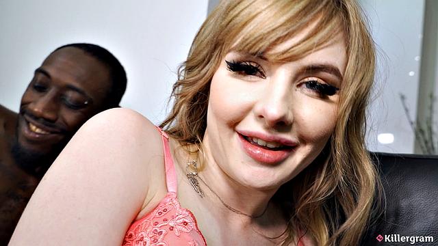 Baby Kxtten оценила, насколько может быть велик член у друга - анальный ветеринарный осмотр прошёл на ура, даже Tony Rope удивился размеру работы.