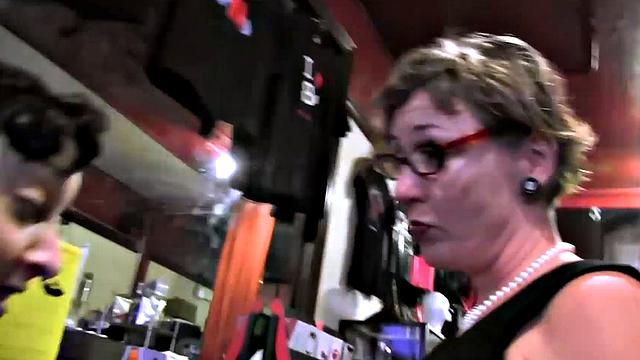 Eve Gets Daughter Dixon to Make Her Squirt!
