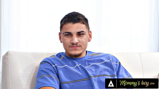 MOMMY'S BOY - Stacked MILF Alexis Malone Welcomes An Exchange Student With A Nuru Massage