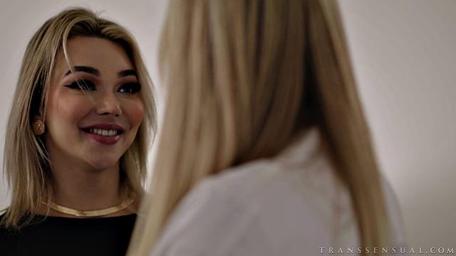 TS Hot Wives 2: Сцена 3