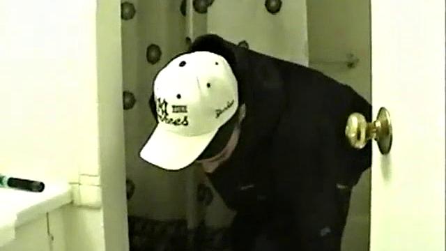 Enrique Blows Vinnie