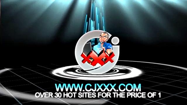 гетеро парень впервые сосёт член