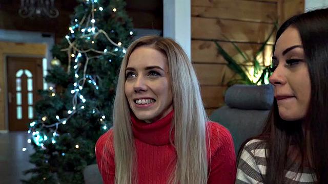 Hostel cocksucking model babes pleasing owner in 3way