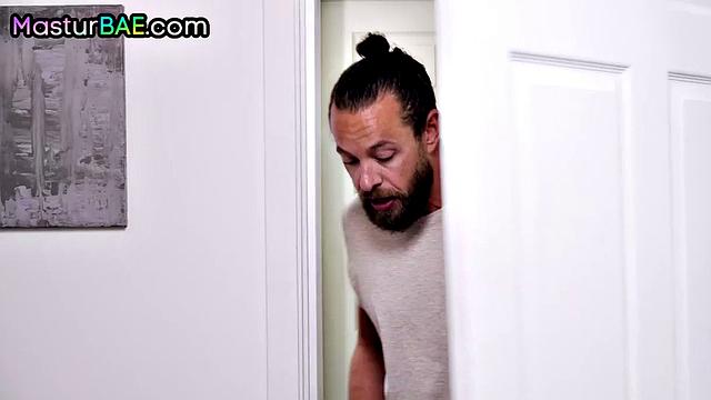 Bushy babe pussydrilled by her man