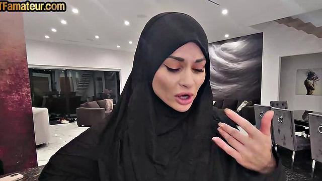 DTF Arab amateur MILF with big boobs POV fucked