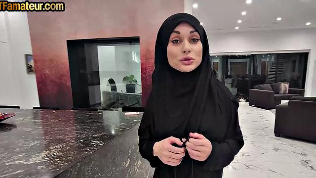 DTF Arab amateur MILF with big boobs POV fucked