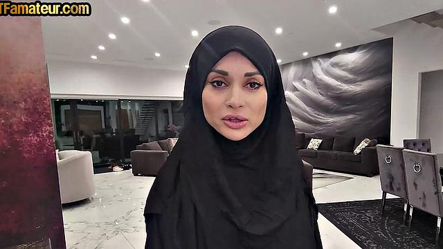 DTF Arab amateur MILF with big boobs POV fucked