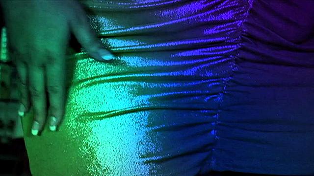 Барменша Джиа: тут наливают не только виски, но и хуй