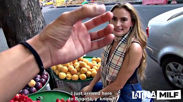 Колумбийская красавица оседлала лицо на обеде и словила сперму в рот с иронией судьбы.