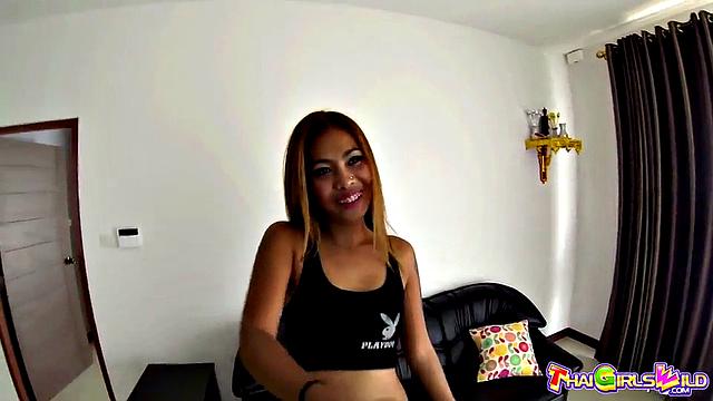 Yui Asian Wild Girls