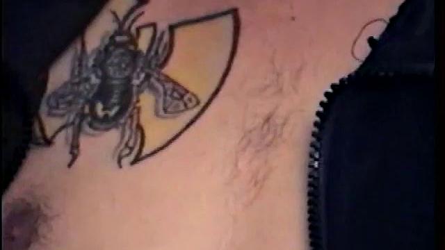 Buzz Nut Bursting
