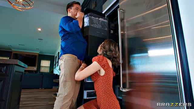 Dinner Guest Enjoys Wife's Pussy