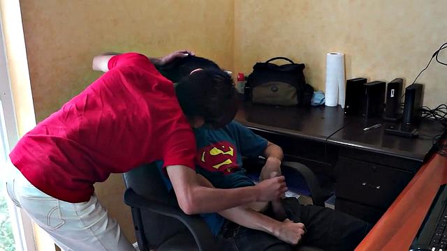 азиаты решили: плёнка для огурцов, трах - наголо